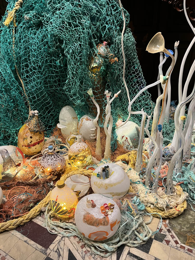 Review of exhibition The Shape of Things Still Life at Pallant House